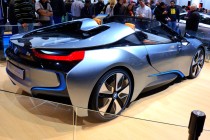 BMW i8 Concept - side